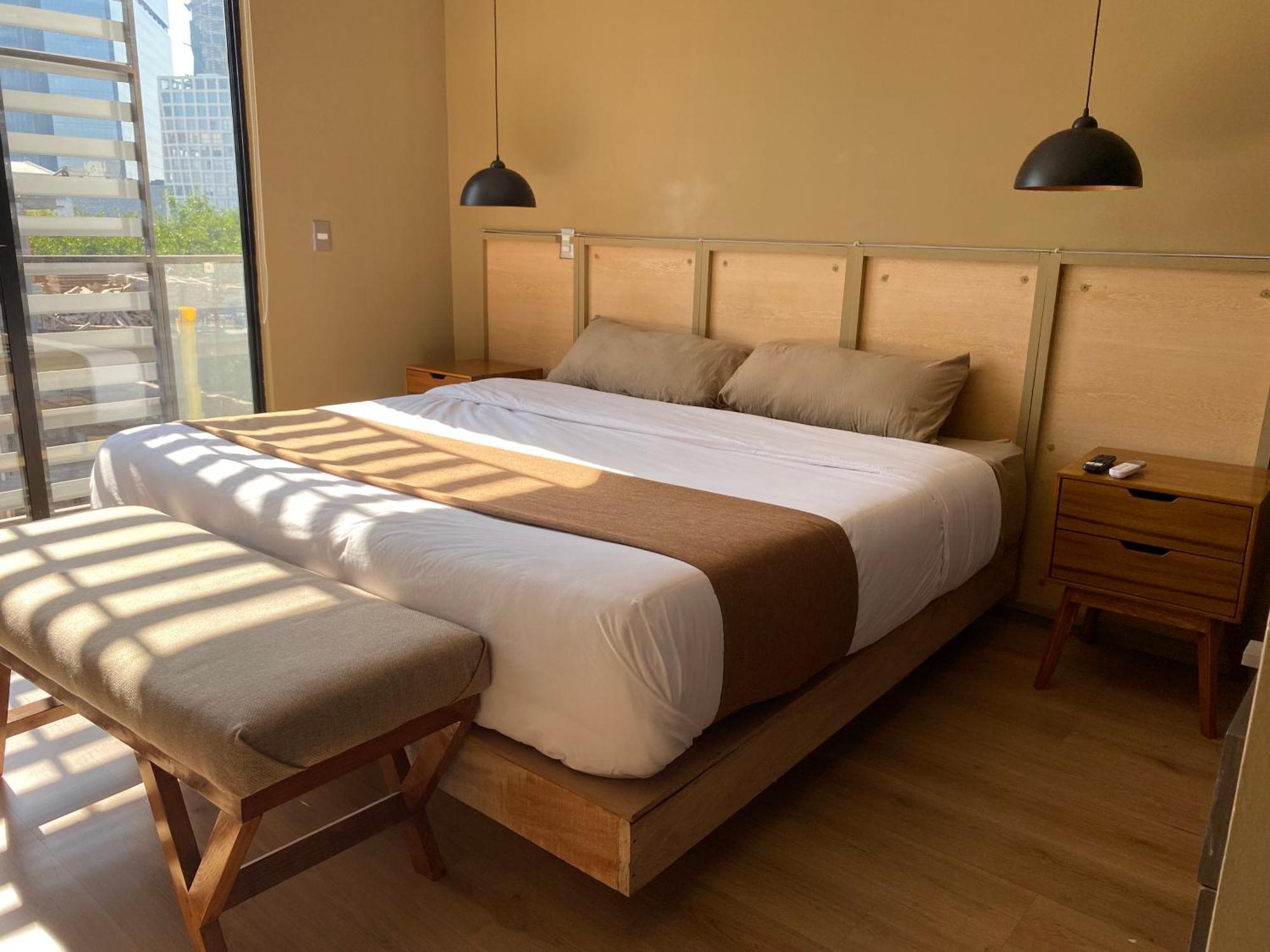 Aparthotel Dreamhaus Guadalajara Country Club Esterno foto